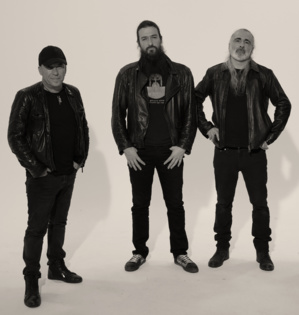 PHIL MANCA'S LAYERS OF PAIN - LYRICS PHIL MANCA'S LAYERS OF PAIN - LYRICS